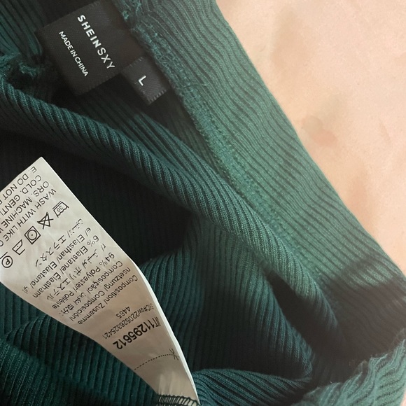 SHEIN sxy ribbed scrunch butt high waist biker shorts - Picture 6 of 6